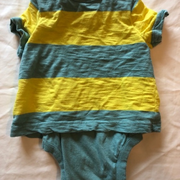 Gap One Piece 3-6month - Picture 2 of 3